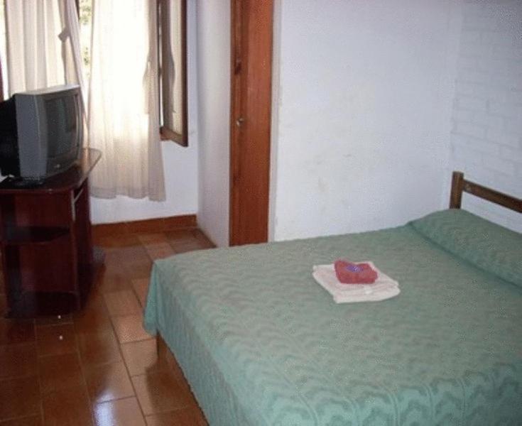 El Guembe Hostel House Puerto Iguazú Rum bild